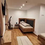 Alter Hannelerhof Apartament Mutters