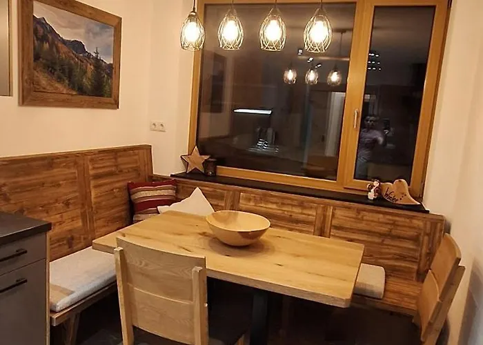 Alter Hannelerhof Mutters