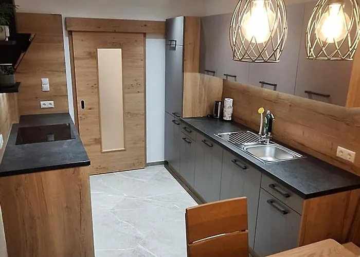 Alter Hannelerhof Apartman Mutters